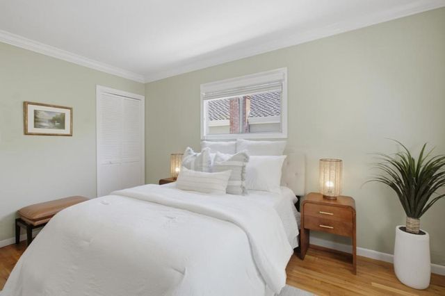 3723 Alameda De Las Pulgas, Menlo Park, CA 94025