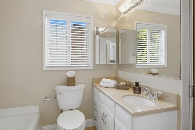 3723 Alameda De Las Pulgas, Menlo Park, CA 94025