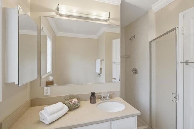3723 Alameda De Las Pulgas, Menlo Park, CA 94025