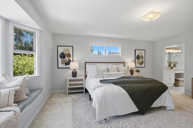 3723 Alameda De Las Pulgas, Menlo Park, CA 94025