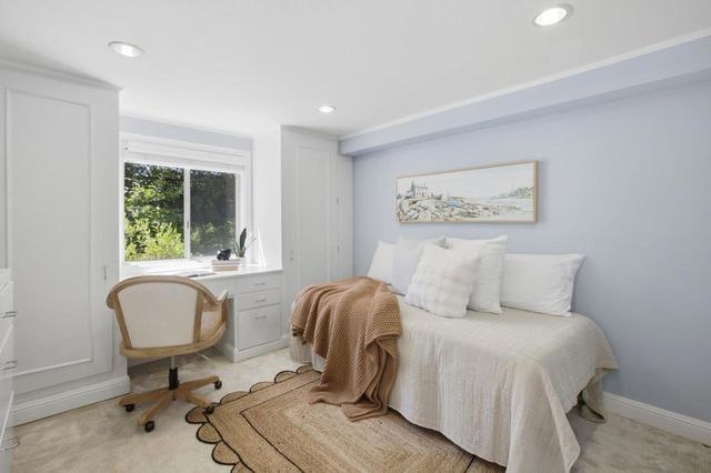 3723 Alameda De Las Pulgas, Menlo Park, CA 94025