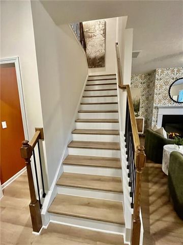 1817 Kingsmere Run Drive, Loganville, GA 30052