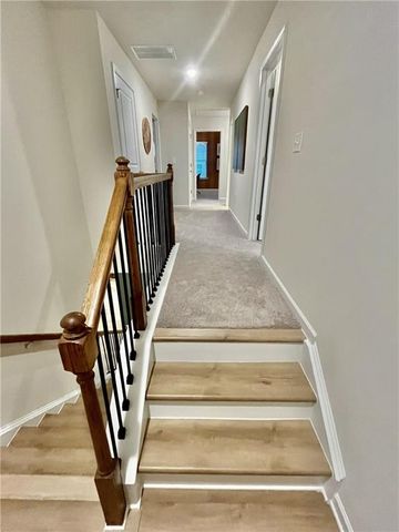 1817 Kingsmere Run Drive, Loganville, GA 30052