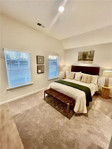 1817 Kingsmere Run Drive, Loganville, GA 30052