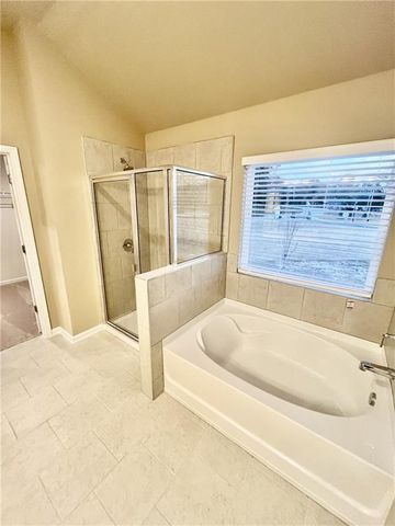 1817 Kingsmere Run Drive, Loganville, GA 30052