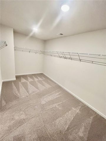 1817 Kingsmere Run Drive, Loganville, GA 30052