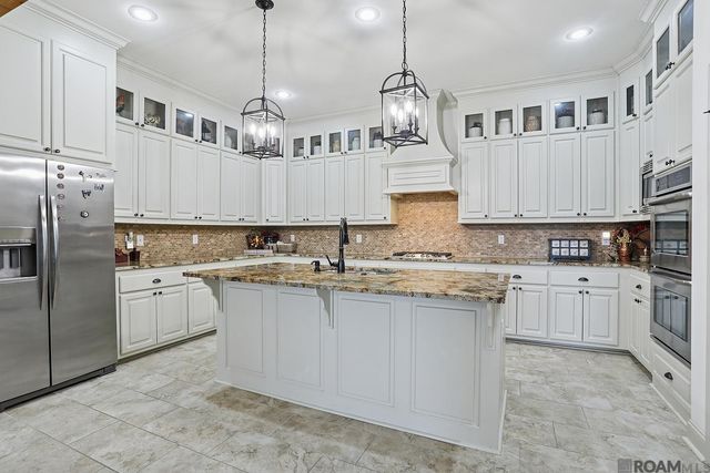 1110 Americana Blvd, Zachary, LA 70791