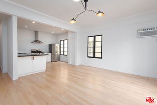 409 N Genesee Avenue 2, Los Angeles, CA 90036