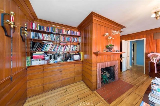 8547 Amestoy, Sherwood Forest, CA 91325