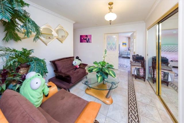 8547 Amestoy, Sherwood Forest, CA 91325