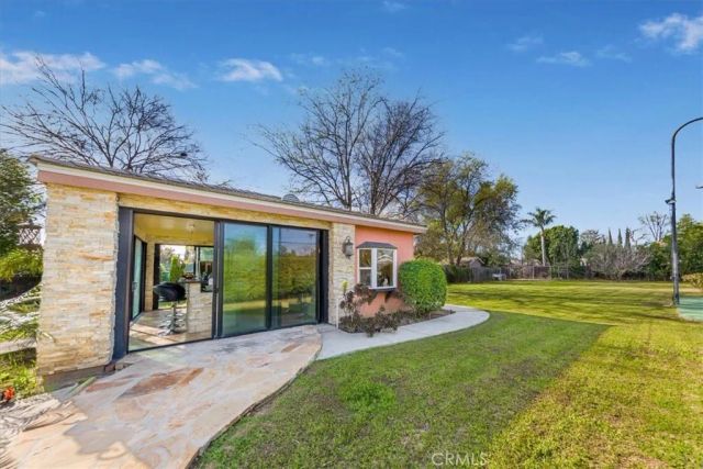 8547 Amestoy, Sherwood Forest, CA 91325