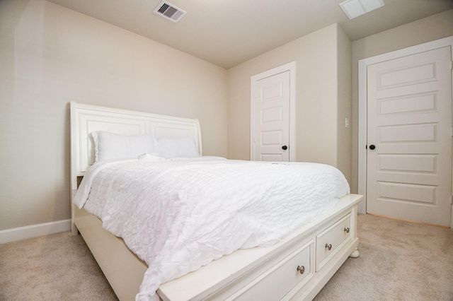 2033 Millbridge Spring, South Houston, TX 77051