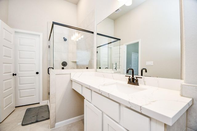 2033 Millbridge Spring, South Houston, TX 77051