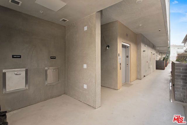 1223 N Hayworth Avenue 5, West Hollywood, CA 90046