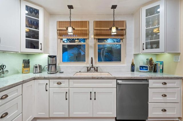 4222 24 SWIFT Avenue, San Diego, CA 92104