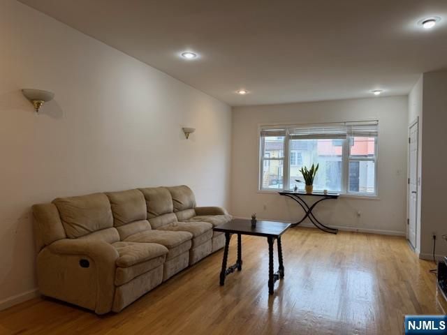 312 Centre Avenue 1, Secaucus, NJ 07094