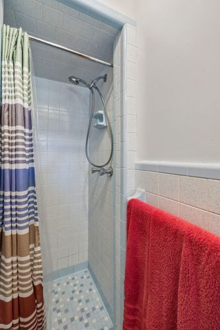 8997 Holmes Creek Rd, Smithville, TN 37166
