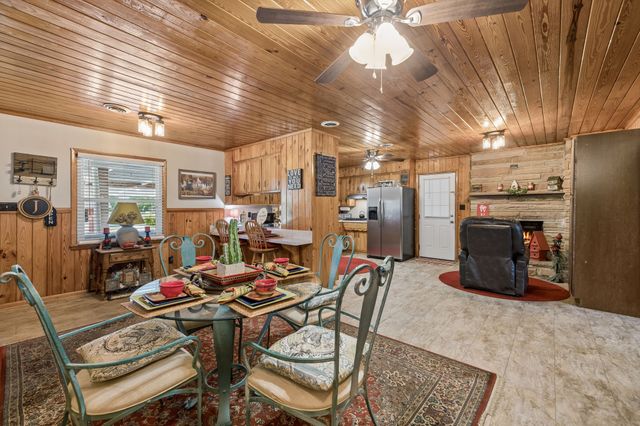 8997 Holmes Creek Rd, Smithville, TN 37166