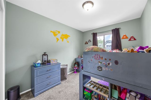 1224 18th Street NW, Cedar Rapids, IA 52405