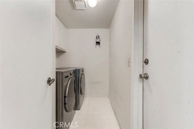 18200 Andrea Circle 6, Northridge (los Angeles), CA 91325