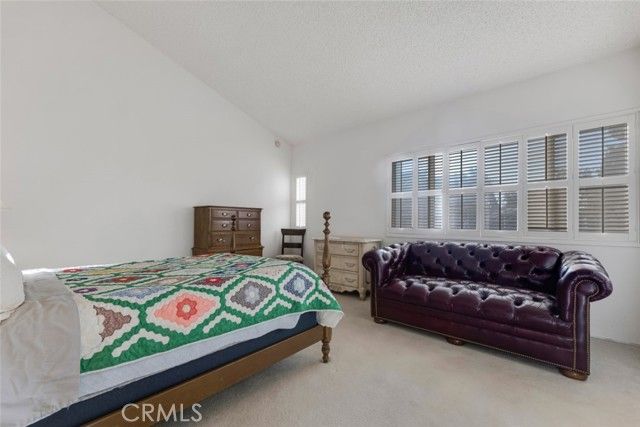 18200 Andrea Circle 6, Northridge (los Angeles), CA 91325