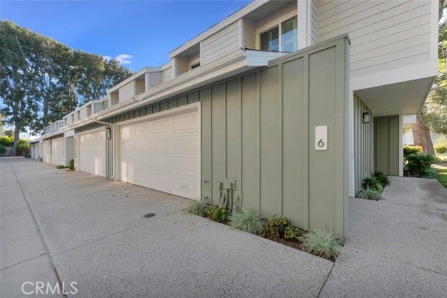 18200 Andrea Circle 6, Northridge (los Angeles), CA 91325