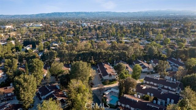 18200 Andrea Circle 6, Northridge (los Angeles), CA 91325