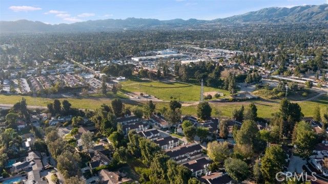 18200 Andrea Circle 6, Northridge (los Angeles), CA 91325