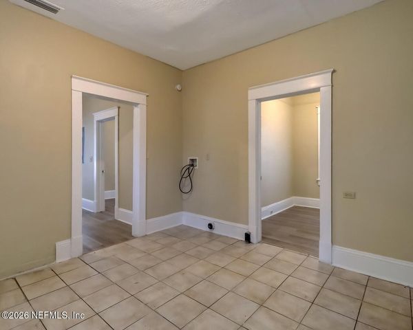 2670 LOWELL Avenue, Jacksonville, FL 32254
