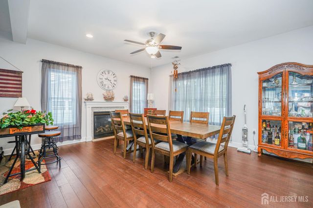 741 Beach Avenue, Beachwood, NJ 08722