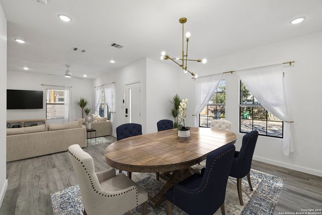 120 Canadian St, San Antonio, TX 78202