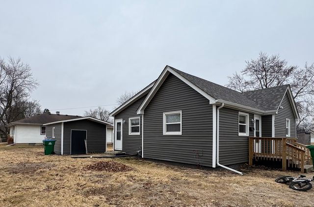 211 1st Street, Mendota, IL 61342