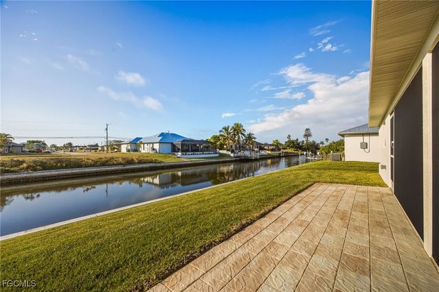 812-814 Mohawk PKWY, Cape Coral, FL 33914