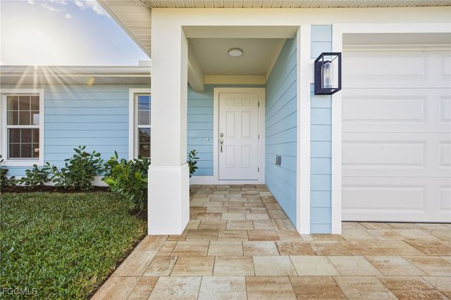 812-814 Mohawk PKWY, Cape Coral, FL 33914