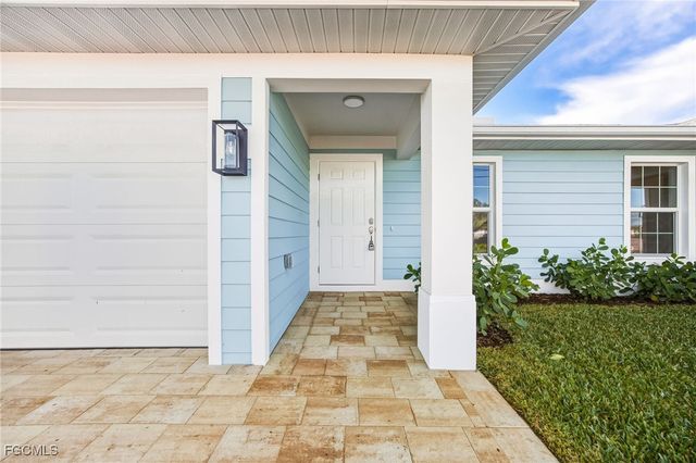 812-814 Mohawk PKWY, Cape Coral, FL 33914