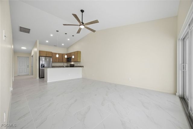 812-814 Mohawk PKWY, Cape Coral, FL 33914