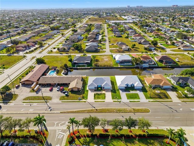 812-814 Mohawk PKWY, Cape Coral, FL 33914