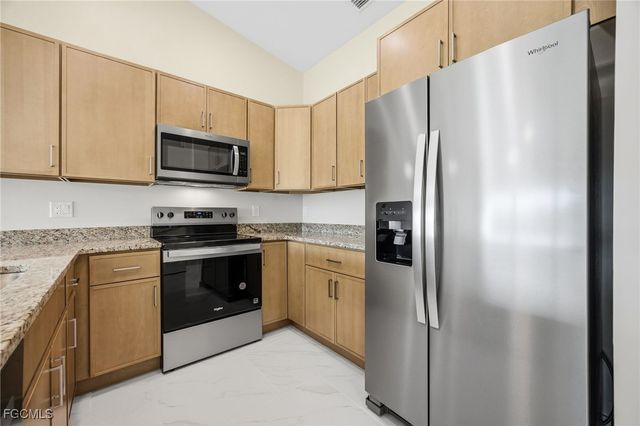 812-814 Mohawk PKWY, Cape Coral, FL 33914