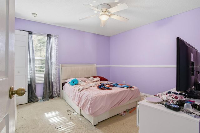 2463 MARTINS RUN, Tavares, FL 32778