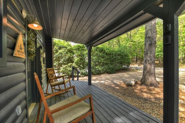 144 Lake Cove Circle, Morganton, GA 30560