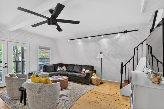 144 Lake Cove Circle, Morganton, GA 30560