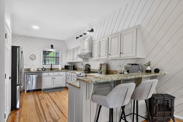 144 Lake Cove Circle, Morganton, GA 30560