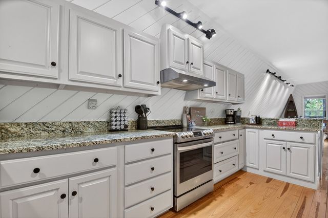 144 Lake Cove Circle, Morganton, GA 30560