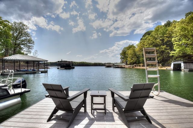 144 Lake Cove Circle, Morganton, GA 30560