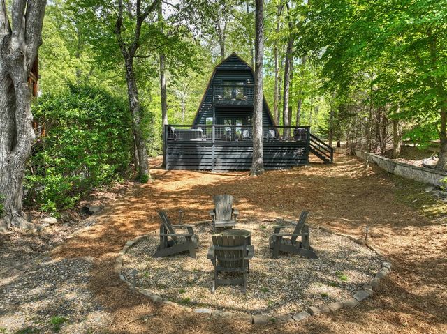 144 Lake Cove Circle, Morganton, GA 30560