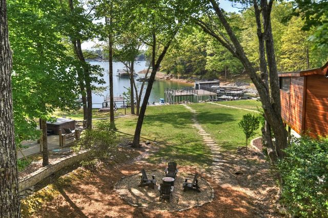 144 Lake Cove Circle, Morganton, GA 30560