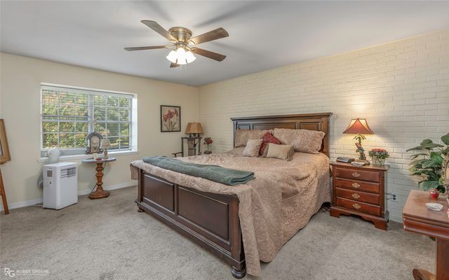 10035 Stratmore Circle, Shreveport, LA 71115