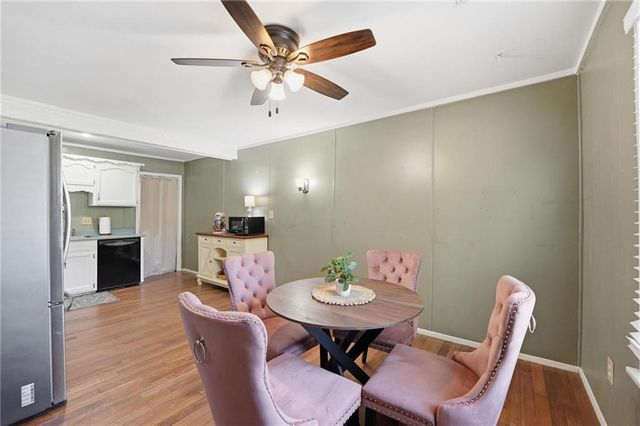 609 E Bristol Lane, Olathe, KS 66061