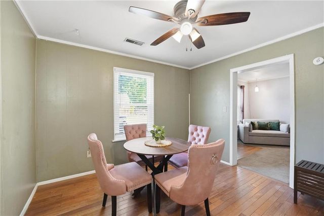 609 E Bristol Lane, Olathe, KS 66061