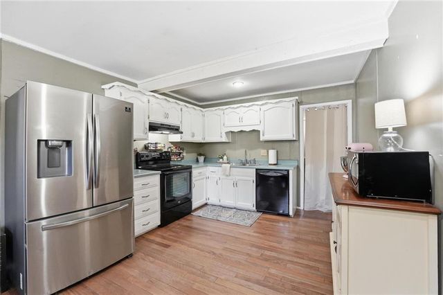 609 E Bristol Lane, Olathe, KS 66061